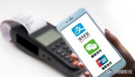 聚合支付融合 AI 技术，智能收款与数据分析成为新亮点